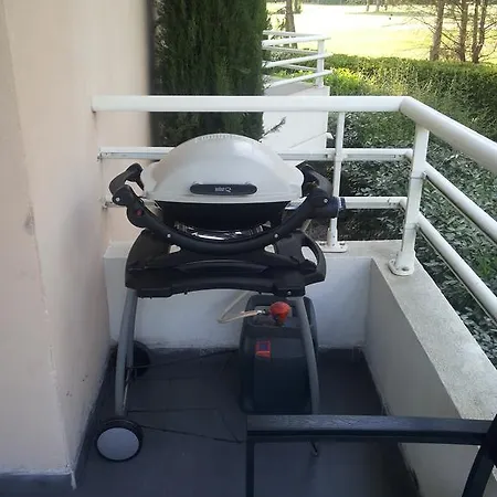 Appartement De Standing Sur Golf Apartment Saint-Raphael (Var)